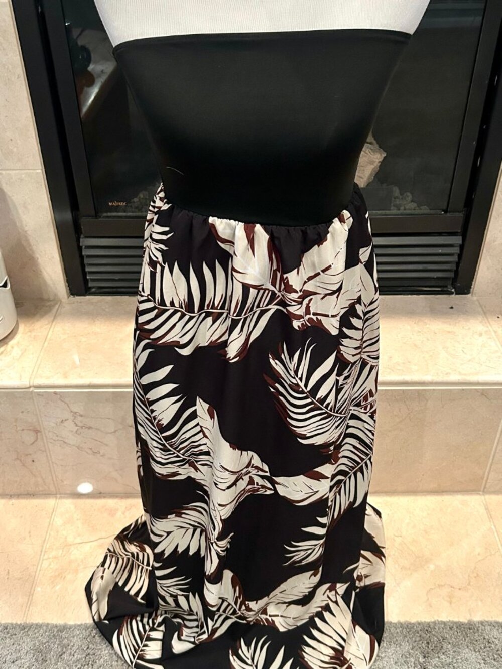 SHEIN Floral Strapless Black and Beige Midi Dress